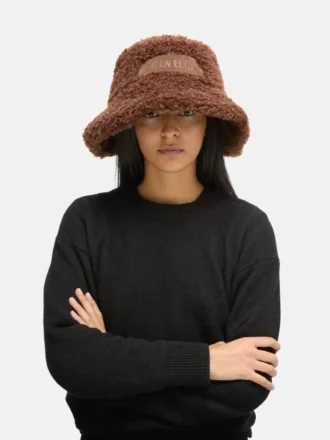 Καφέ γούνινο καπέλο τύπου μπουκέτο