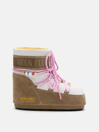 Μπότες Moon Boot X Guest in Residence Icon Low από σουέτ με χάντρες σε χρώματα μέλι και λευκή άμμο